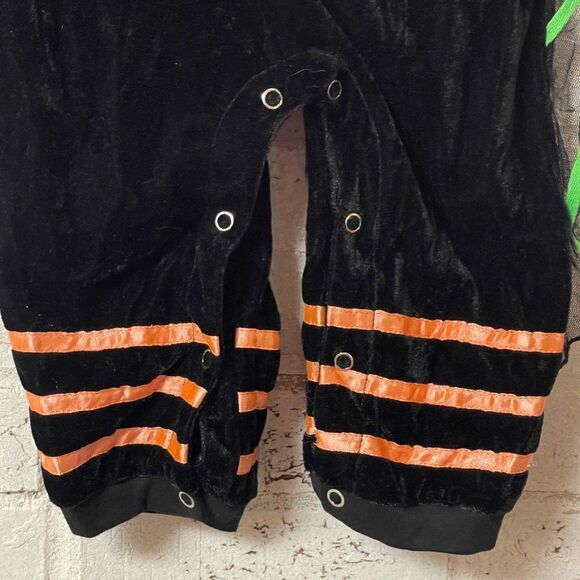 Peek a Boo Spider Velvet Halloween Romper Size 24 Month - Picture 4 of 7